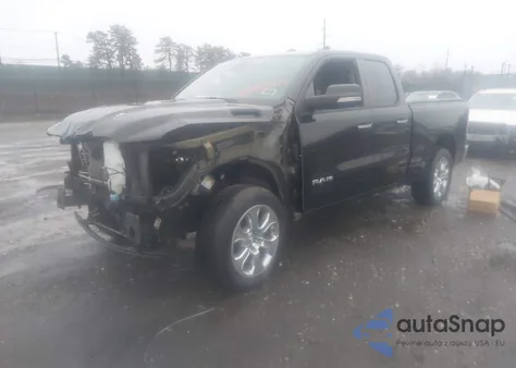 2020 Ram 1500 Big Horn 4X4 6'4 Box z USA, uszkodzony, nr VIN 1C6RRFBGXLN344153